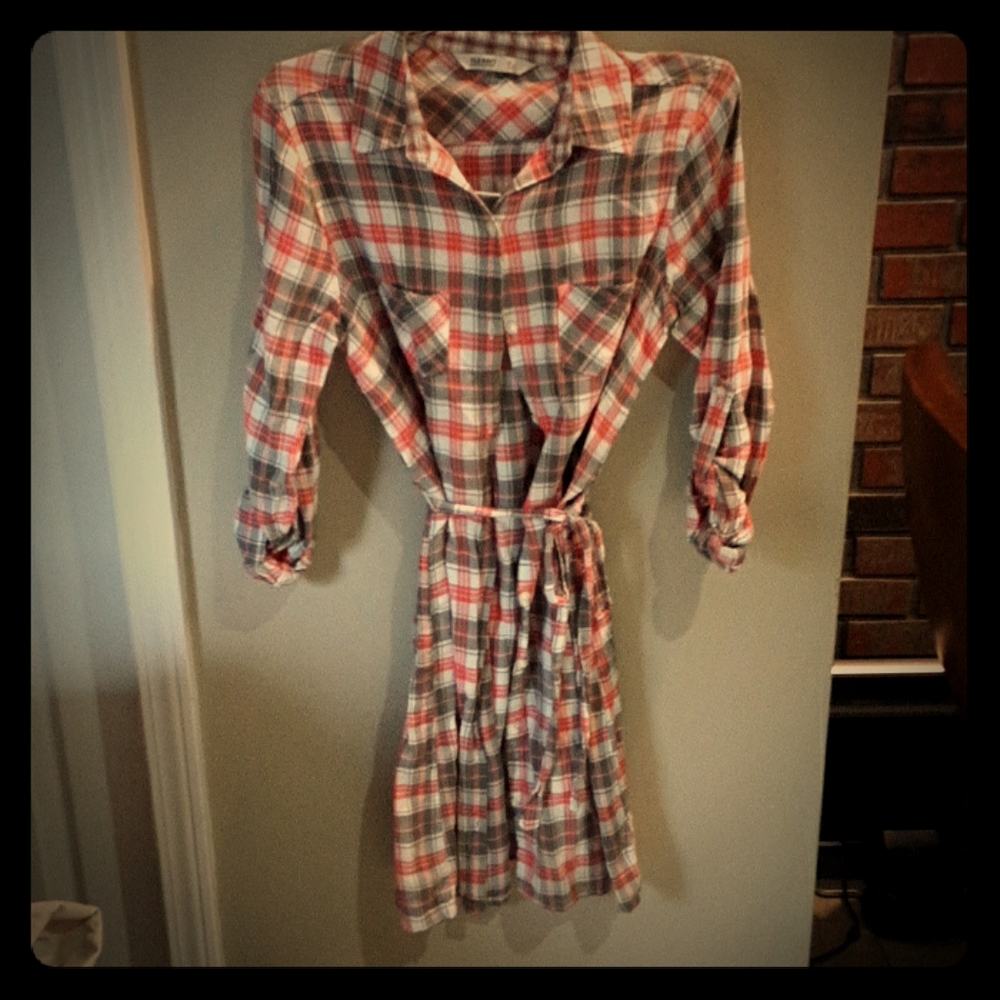 Plaid top